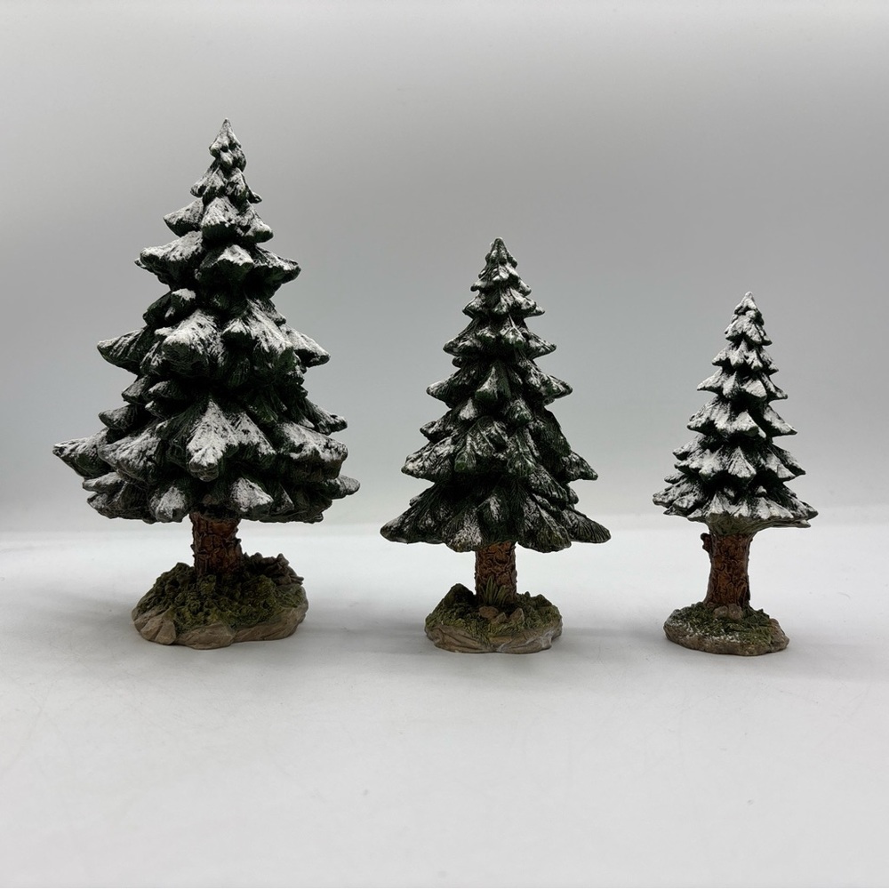 Department 56 1998 Vintage Village Snowy Scotch Pines 52615 Retired EUC
